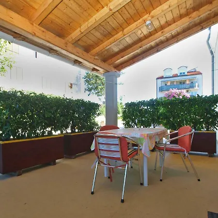 아파트 Boris 1965 *