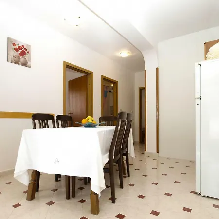 Boris 1965 Lägenhet